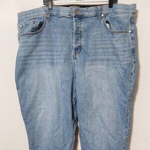 Torrid First At Fit Denim Jeans Sz 28R Light Wash RN 148862 Cotton Blend Stretch